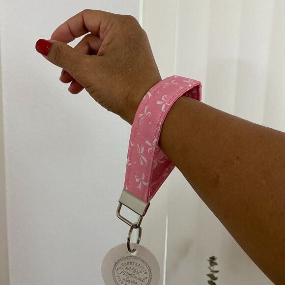 Accessories - Pink Keychain